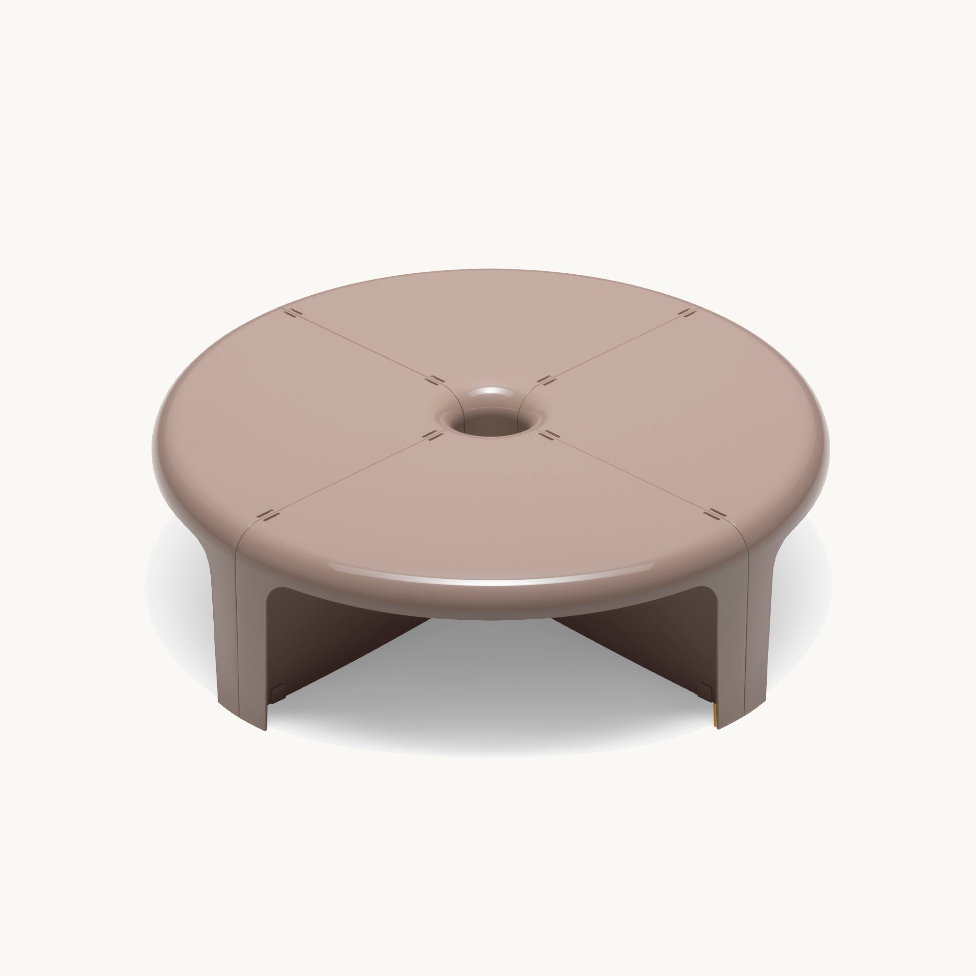 4/4 - Table
