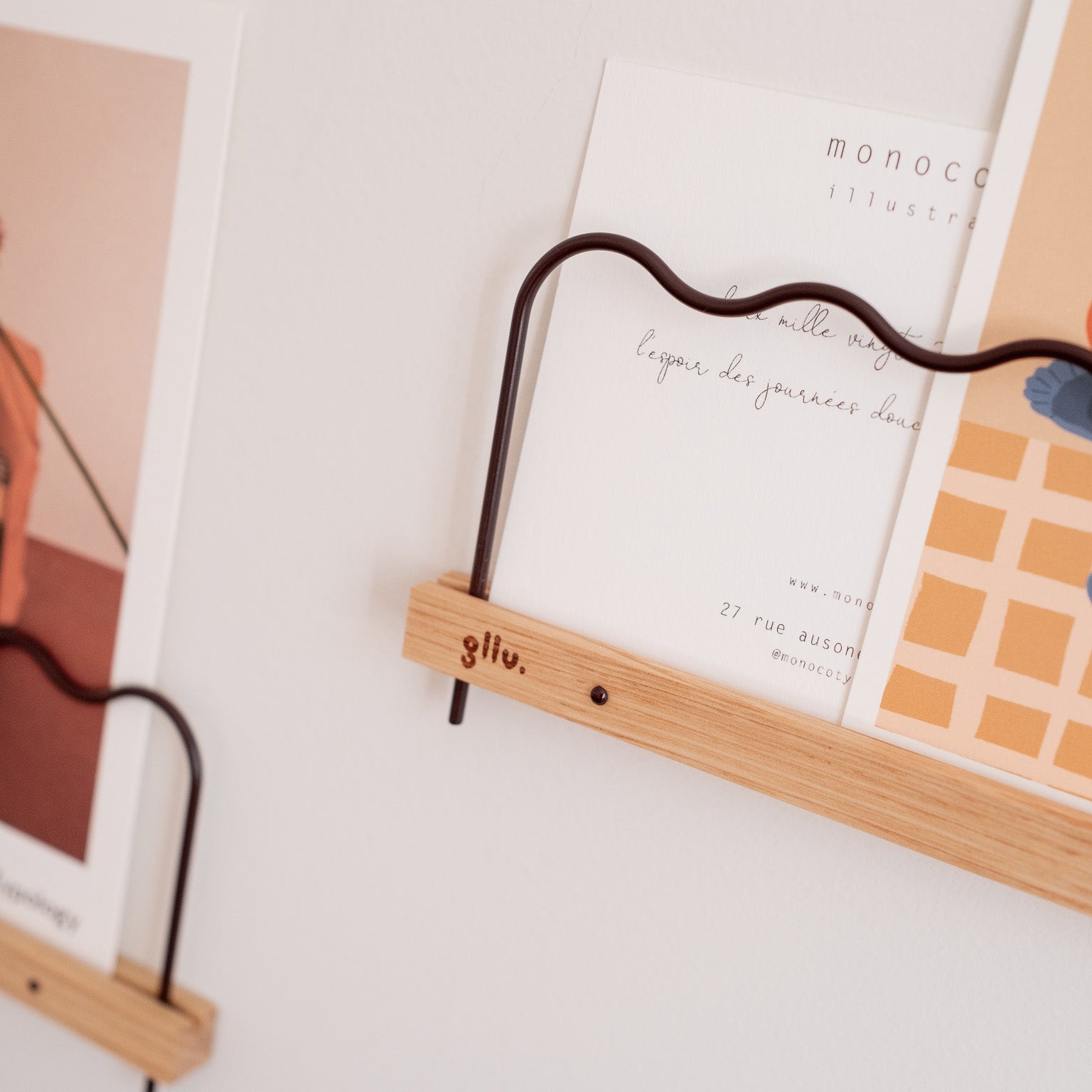 Wave - Display shelf - Oxblood/Medium