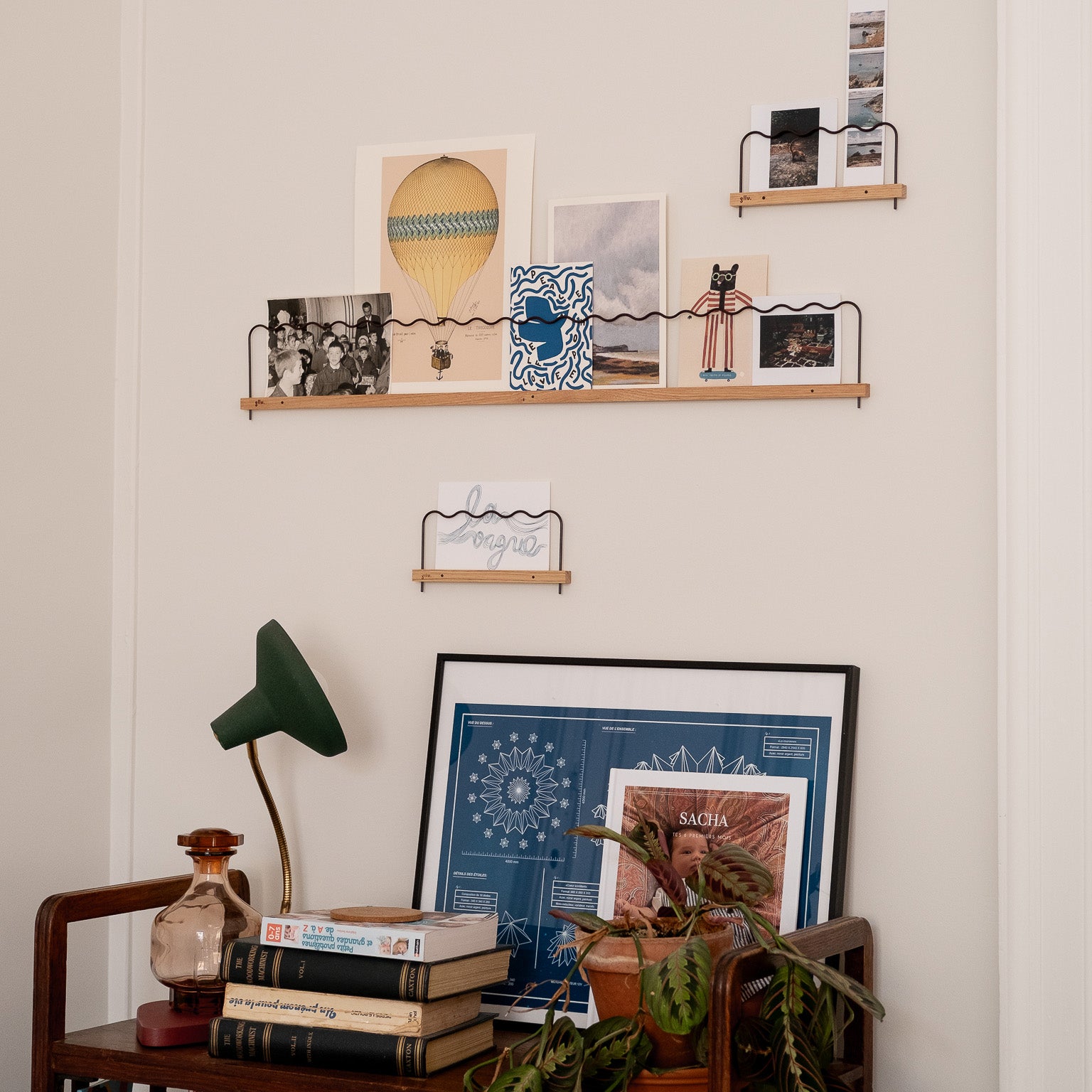 Wave - Display shelf - Oxblood/Medium